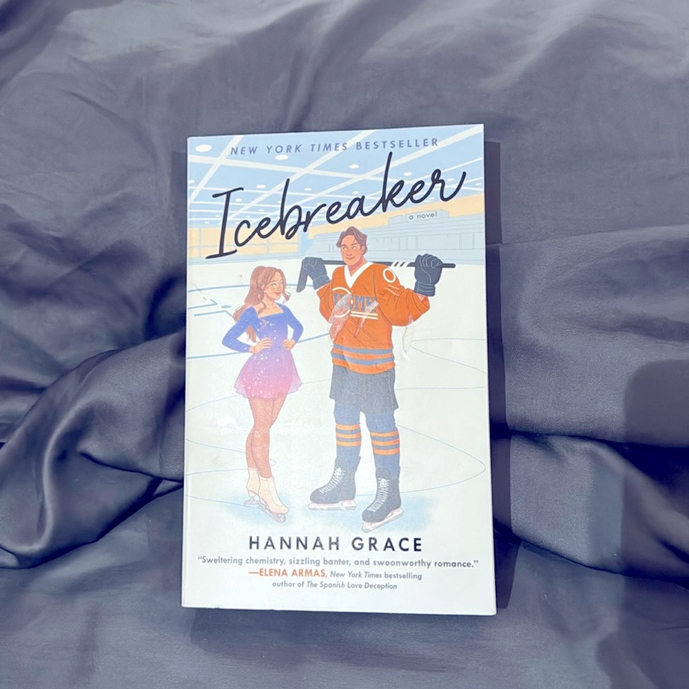 Hannah Grace’s Happenstance New York Times Bestseller